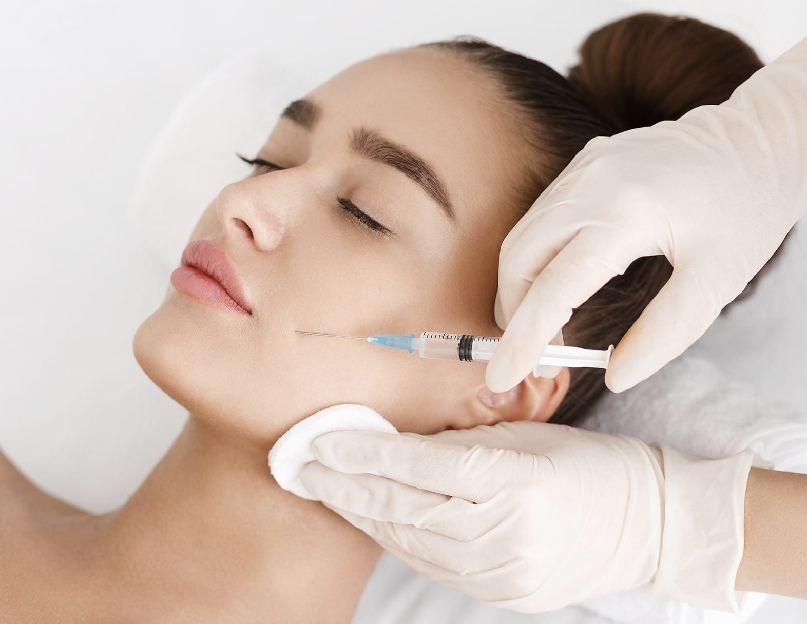Les injections de Botox à Paris - Docteur Amir Vahedi Médecine esthétique