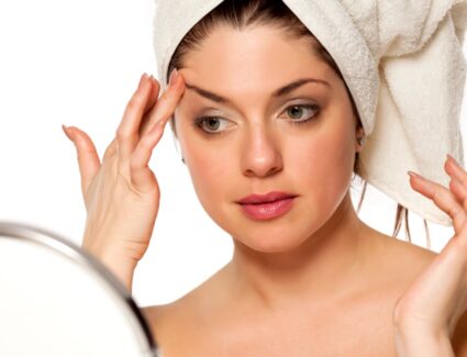 Brow Lift au Botox par le Dr Vahedi à Paris