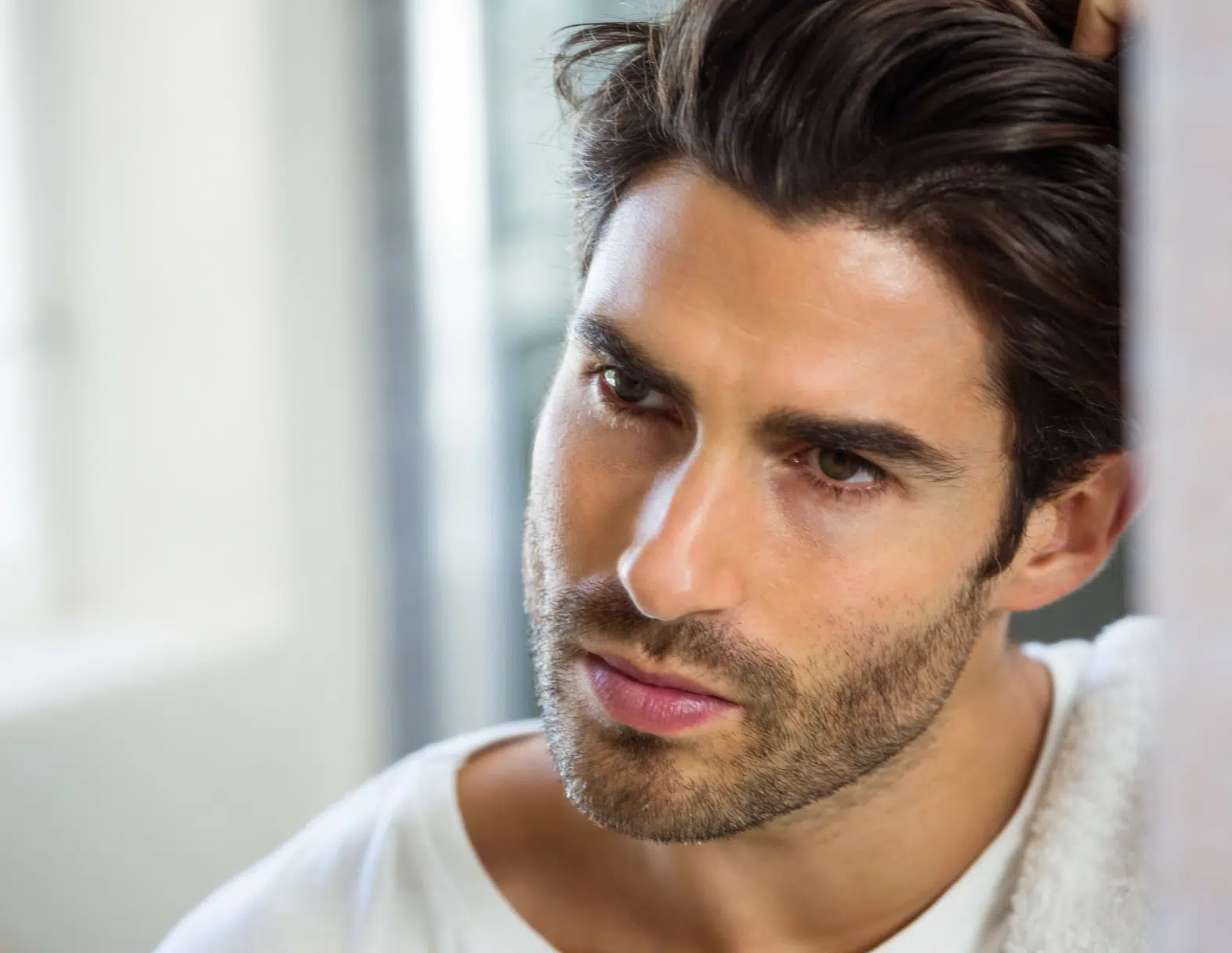Greffe de cheveux à Paris avec le Dr Vahedi