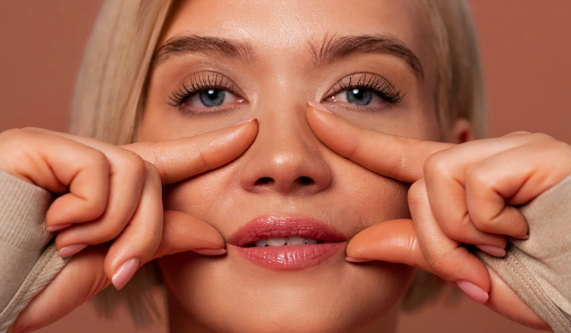 Lifting malaire par le Dr Vahedi à Paris