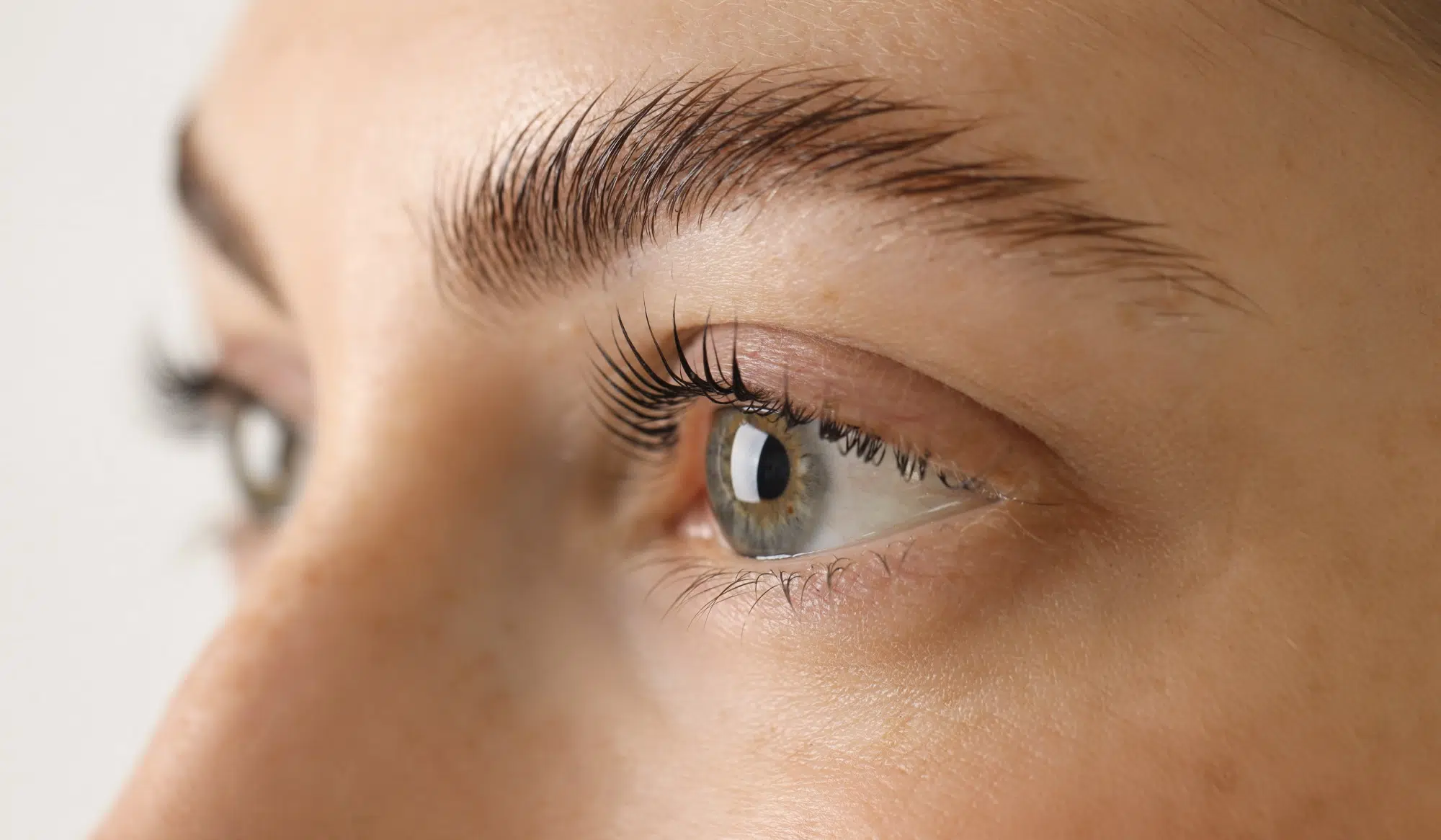 Blépharoplastie inférieure ou supérieure avec le Dr Vahedi à Paris