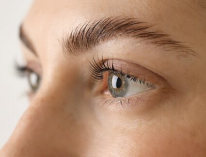 Blépharoplastie inférieure ou supérieure avec le Dr Vahedi à Paris