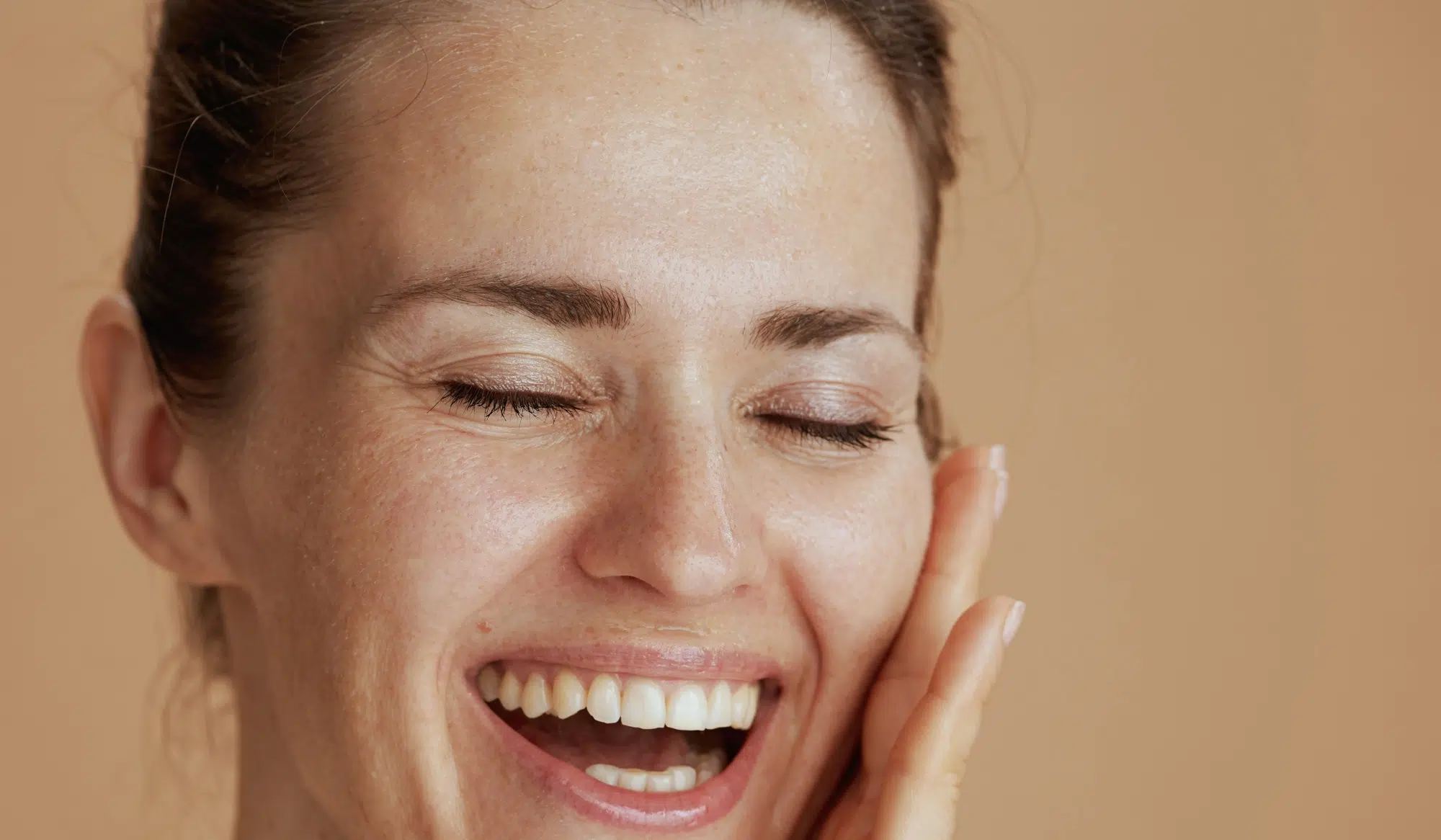 Combinaison botox et acide hyaluronique